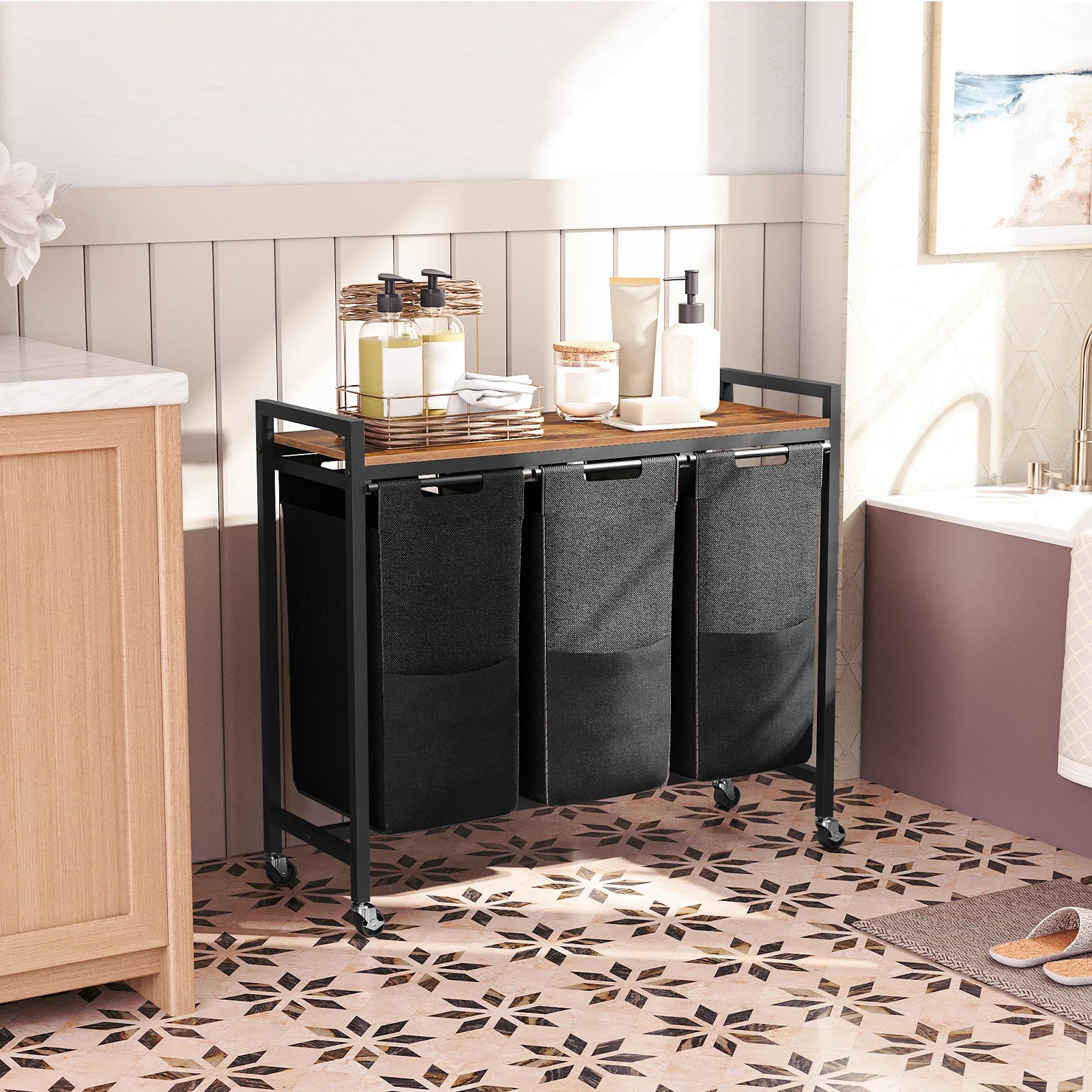HOOBRO Wäschekorb mit 3 Fächern – 3 × 40 L, Deckel & Rollen, Wäschesortierer